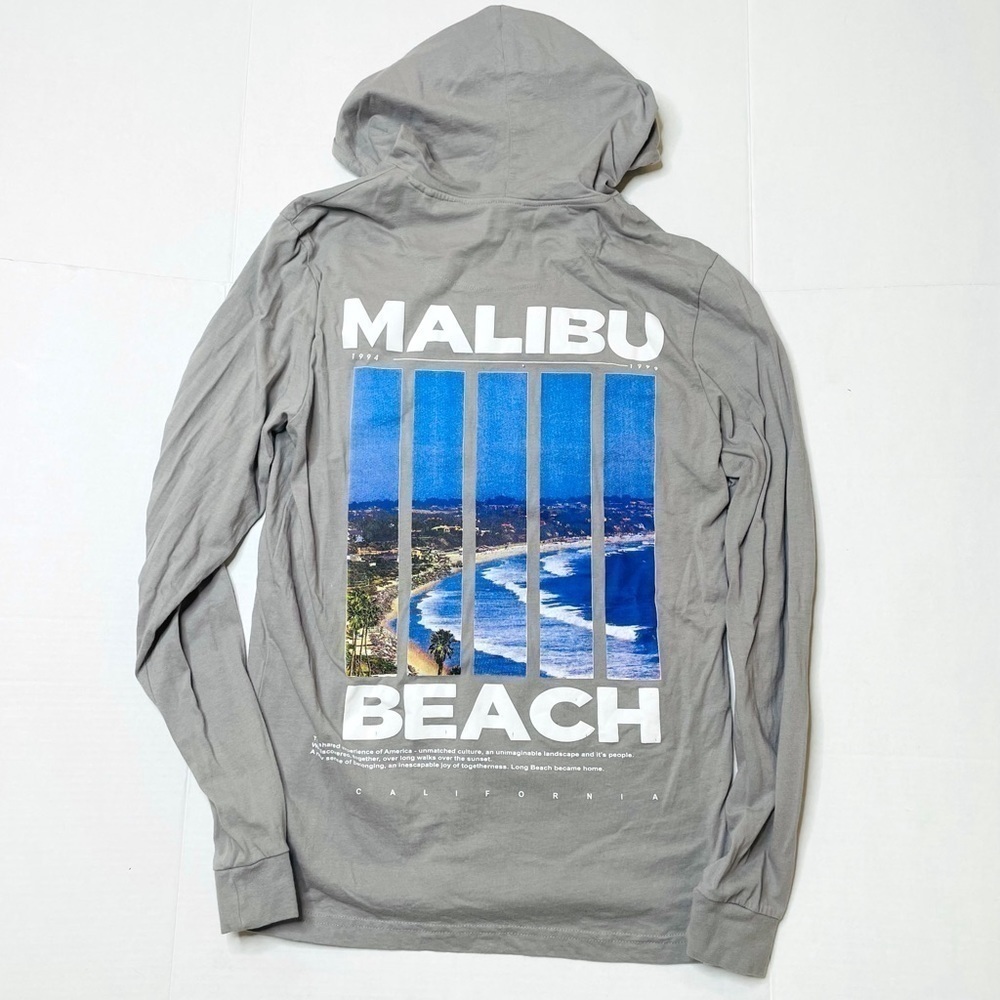 DENIM & Flower Malibu Beach Gray Graphic Long Sleeve Pullover Hoodie Men’s Small